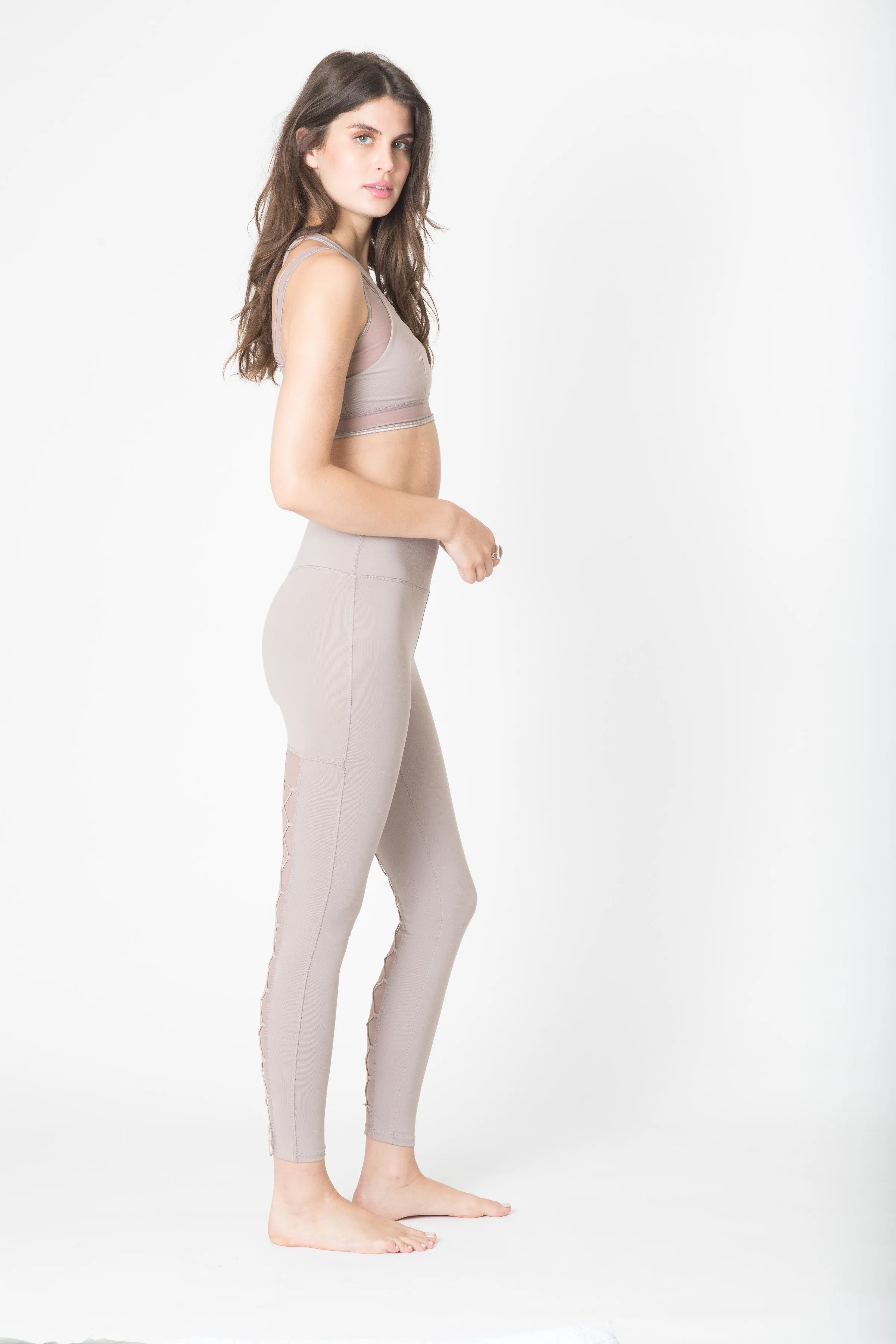 HEART CHAKRA LEGGING MOCHA